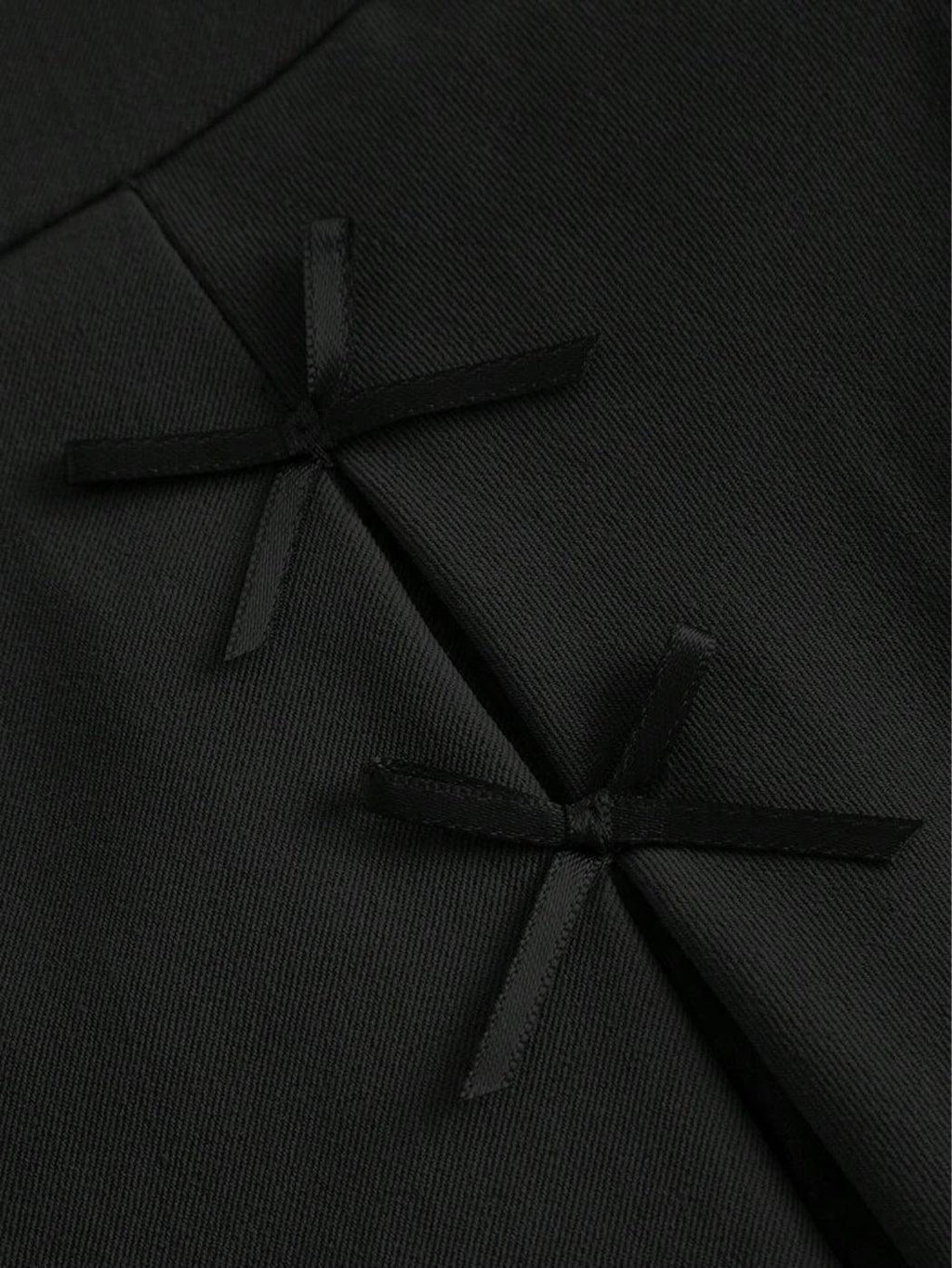 High Waisted Black High Waisted Pleated Mini Skirt with Bow Details