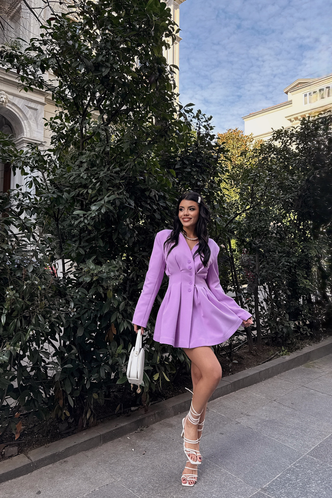 Jacket Dress With Punch Detailed